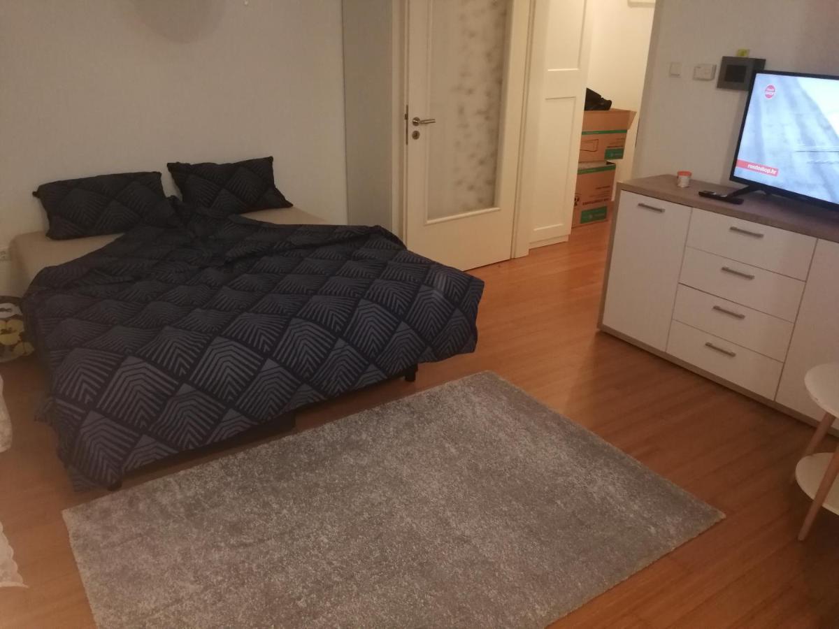 Iver Apartman Sesvete Eksteriør bilde